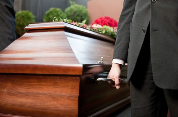 Il ruolo dellimpresa funebre cosa fa realmente e perche e importante 46ac38d9